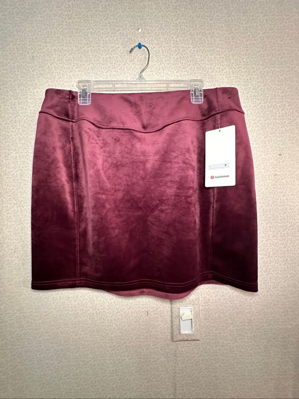 NWT Lululemon Scuba mini skirt waist